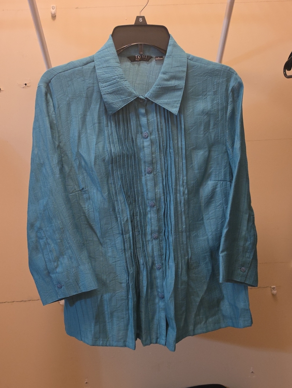 TONI Teal Pleated Button-Down Shirt